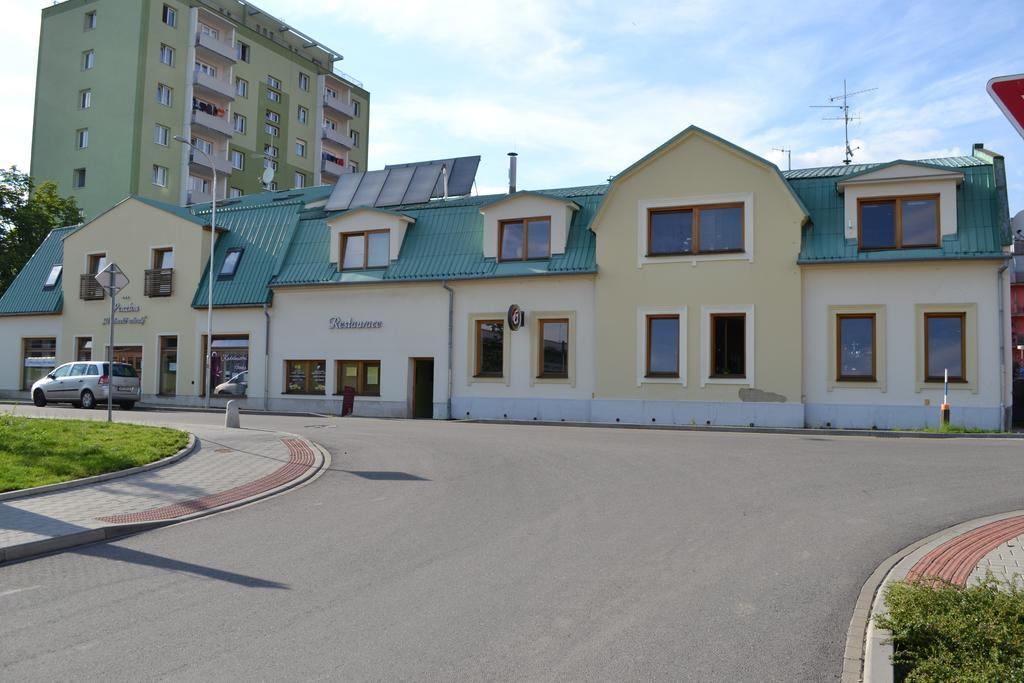 Penzion U Zamecke Zahrady Lipník nad Bečou المظهر الخارجي الصورة